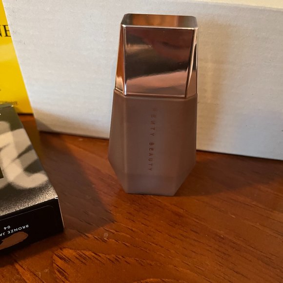 Fenty Beauty Eaze Drop'lit All-Over Glow Enhancer 04 New - Picture 5 of 6